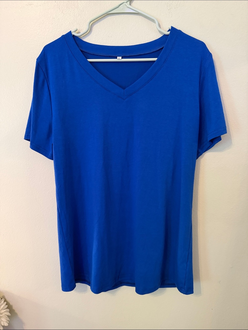 Blue V-Neck Short Sleeve T-Shirt (Size: L)